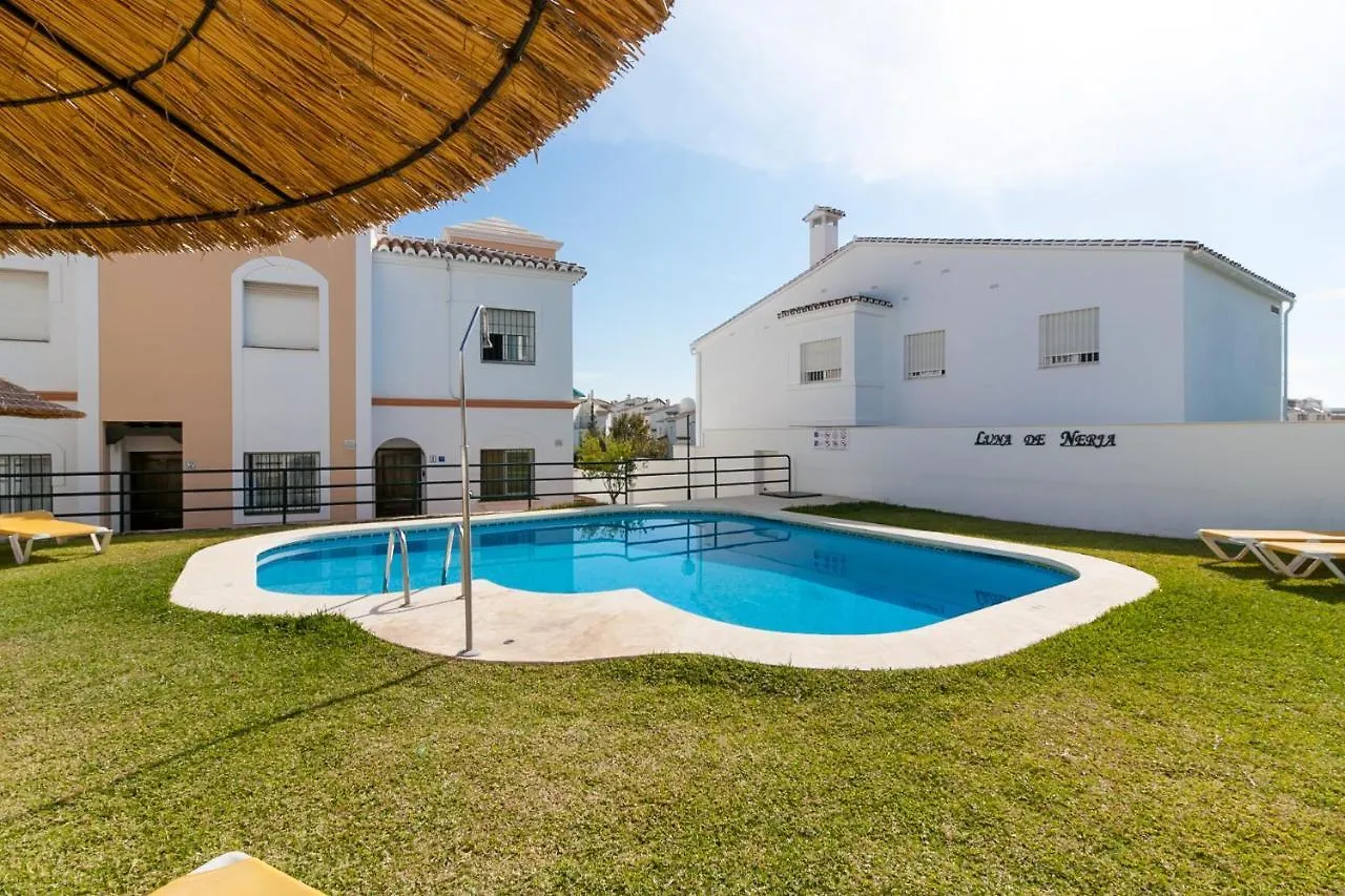 Apartamentos Luna De Nerja Holiday home