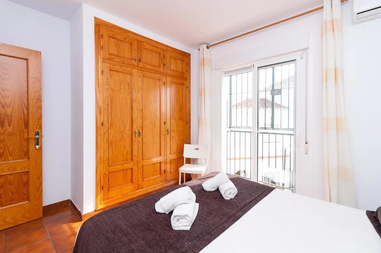 Apartamentos Luna De Nerja 0*,